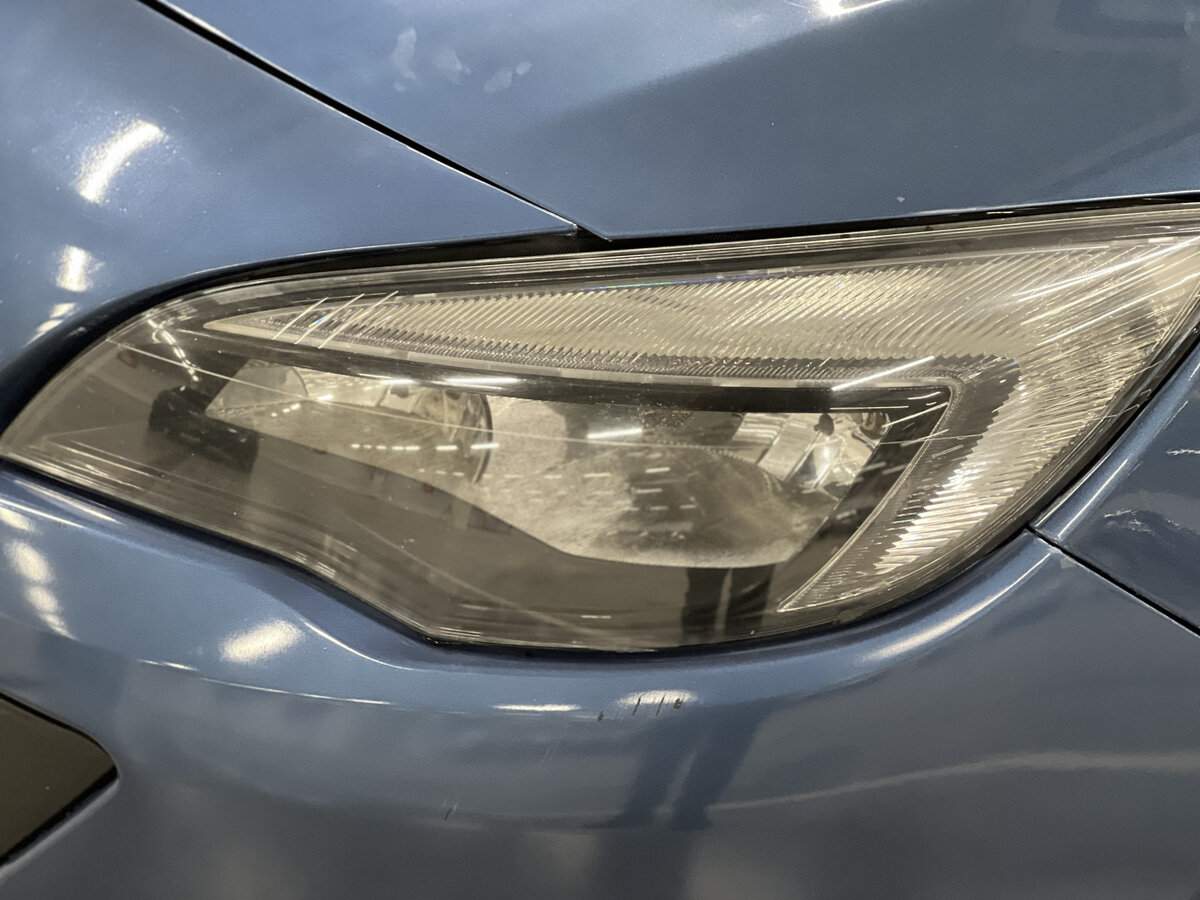 Б/У Опель Астра 2013 года. Фото: #16