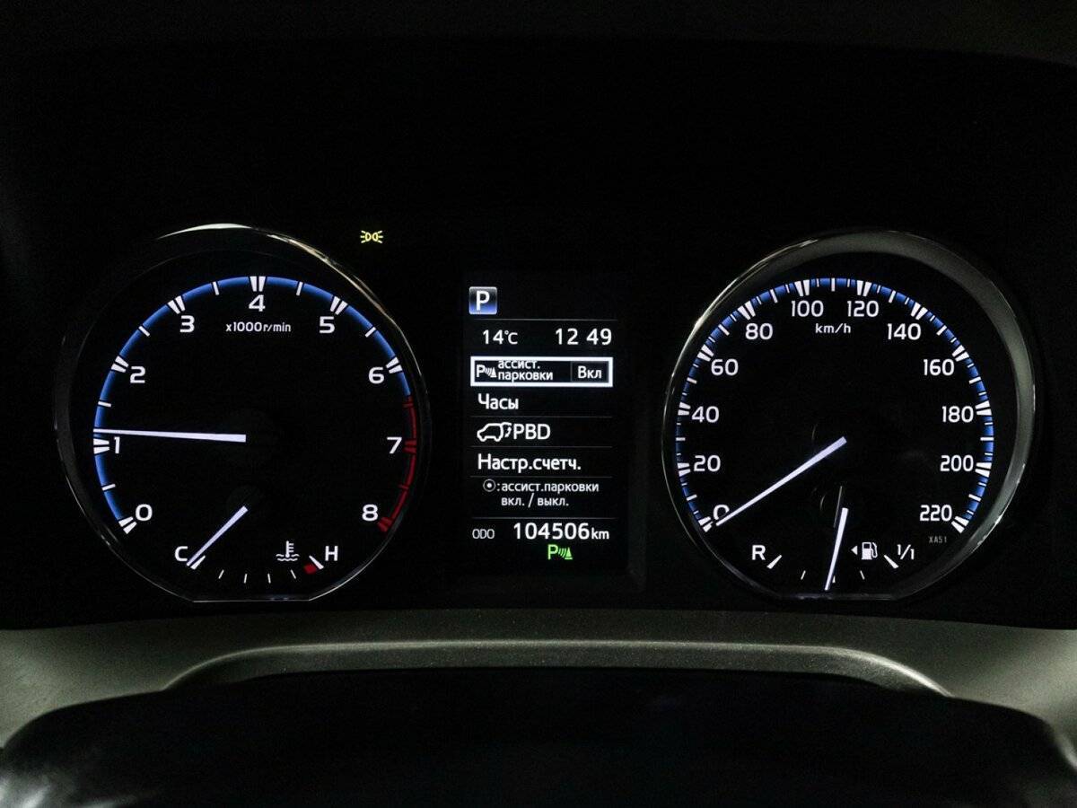 Toyota RAV4 2018 года с пробегом. Фото: #11