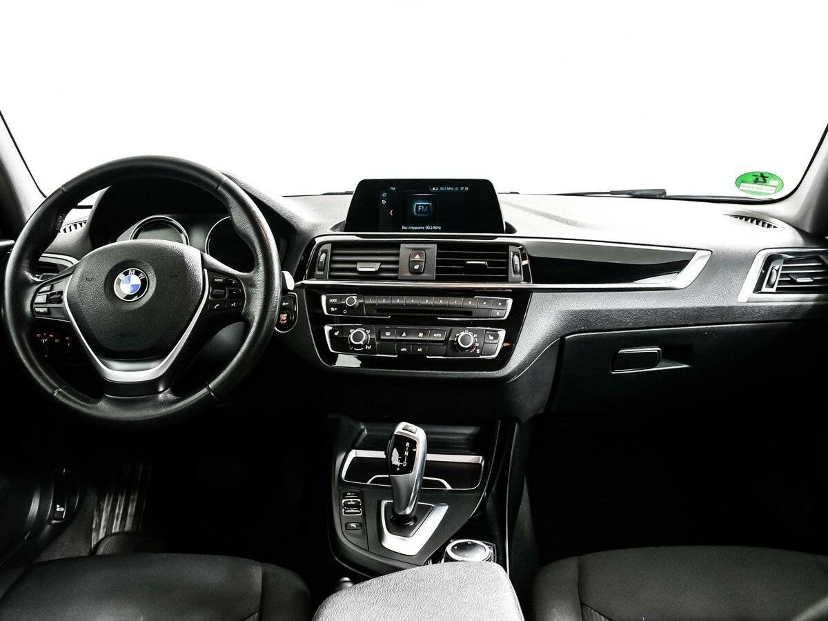 BMW 1 серии 2018 года с пробегом. Фото: #10