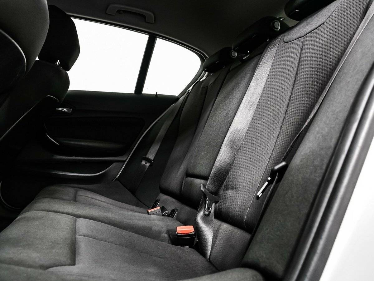 BMW 1 серии 2018 года с пробегом. Фото: #11