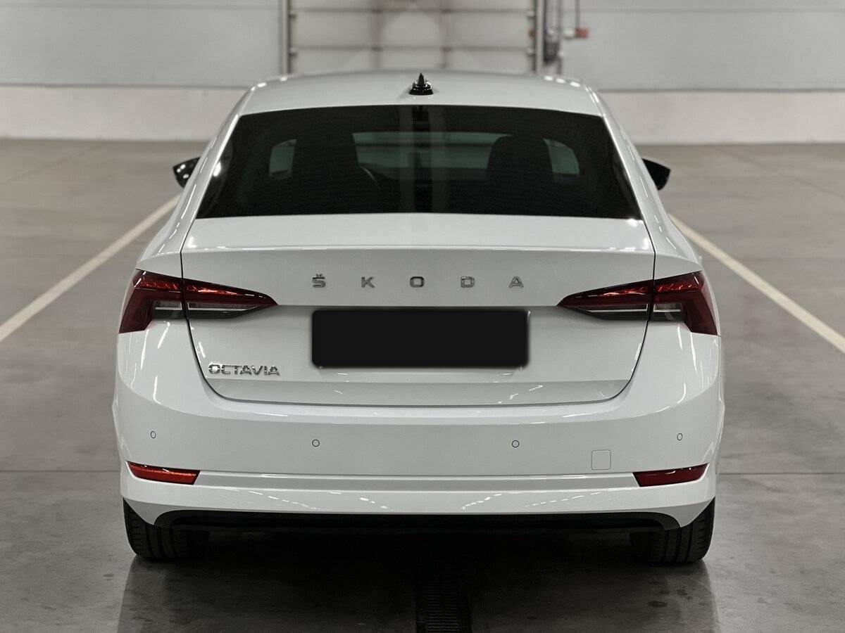 Б/У Шкода Октавия 2020 года. Фото: #5