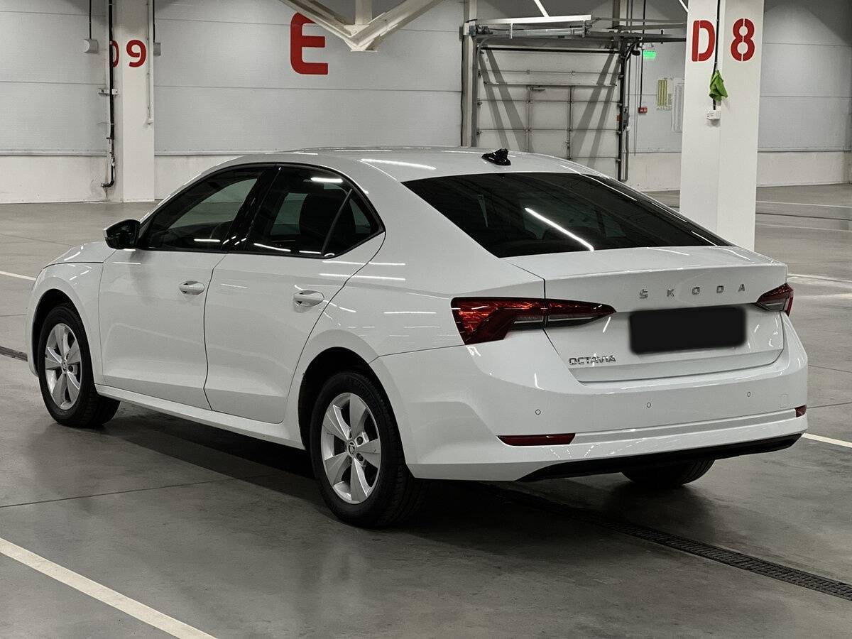 Б/У Шкода Октавия 2020 года. Фото: #6