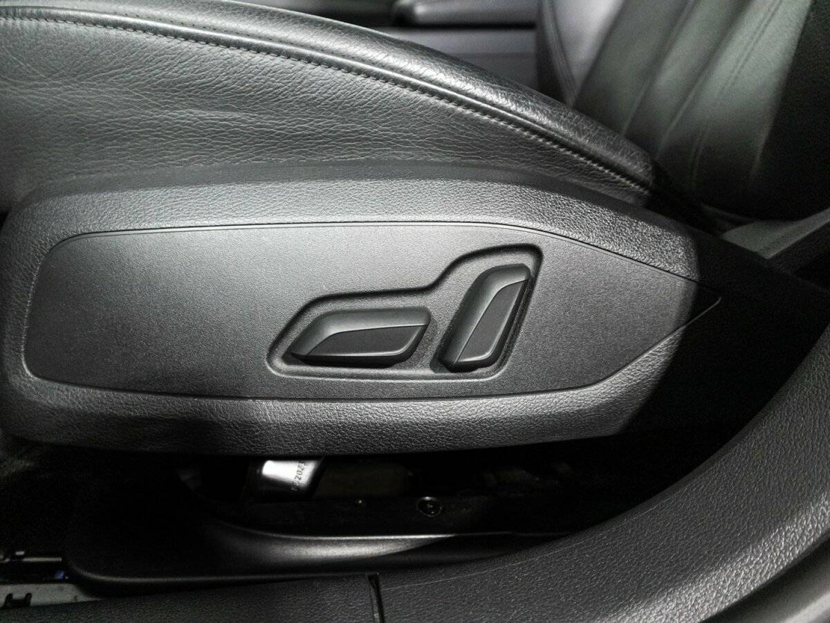 Audi A4 2019 года с пробегом. Фото: #15