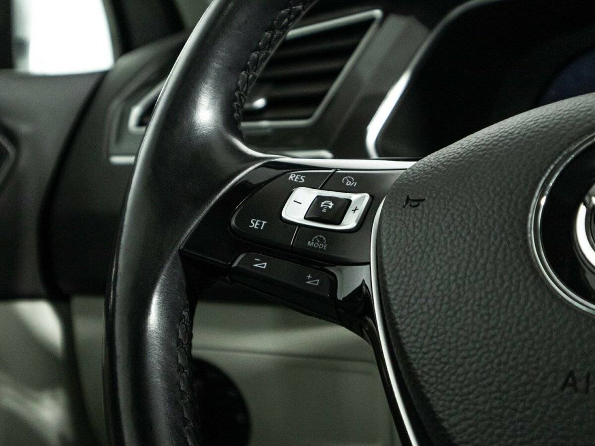 Volkswagen Tiguan 2018 года с пробегом. Фото: #21