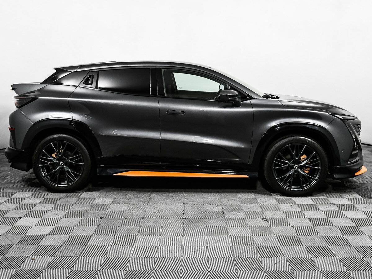 Changan UNI-T 2023 года с пробегом. Фото: #3