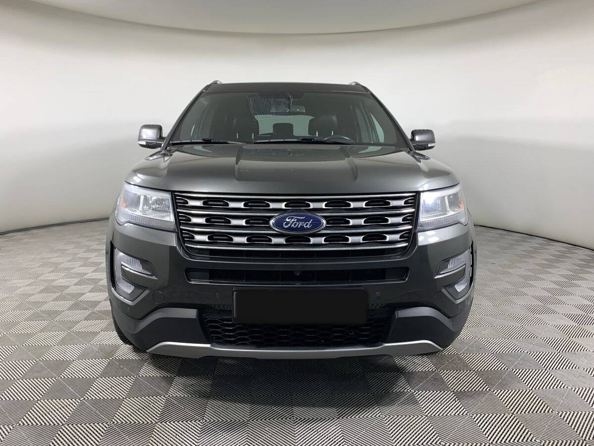 Ford Explorer 2017 года с пробегом. Фото: #1