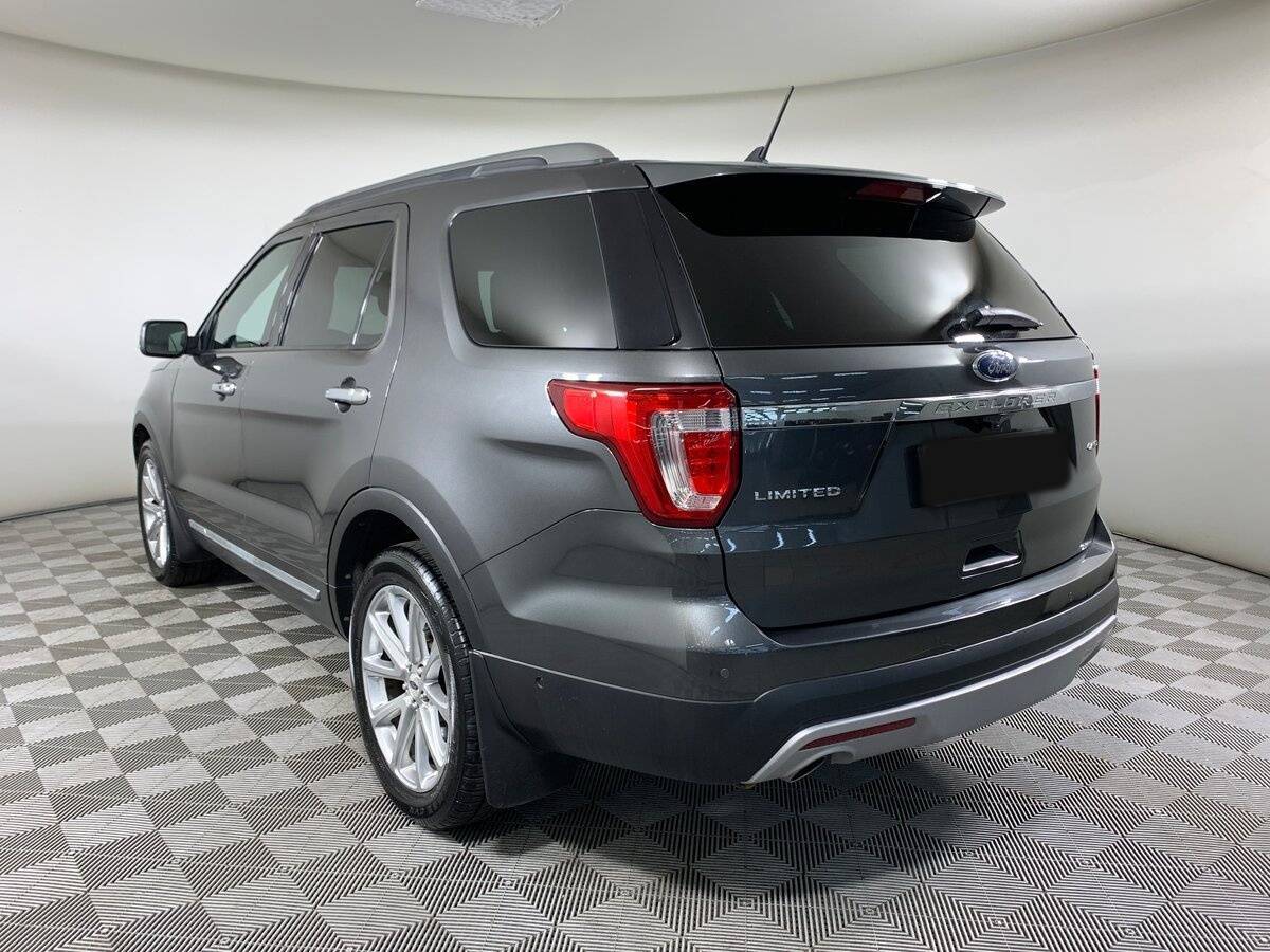 Ford Explorer 2017 года с пробегом. Фото: #6