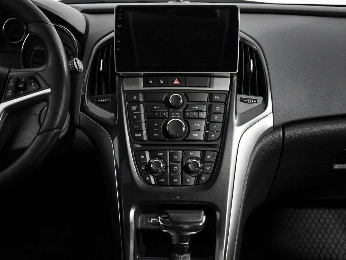 Б/У Опель Астра 2013 года. Фото: #13