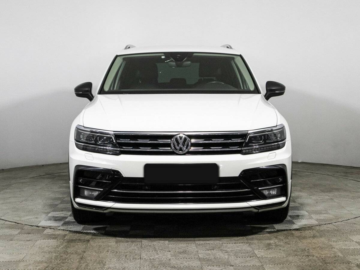Volkswagen Tiguan 2020 года с пробегом. Фото: #1