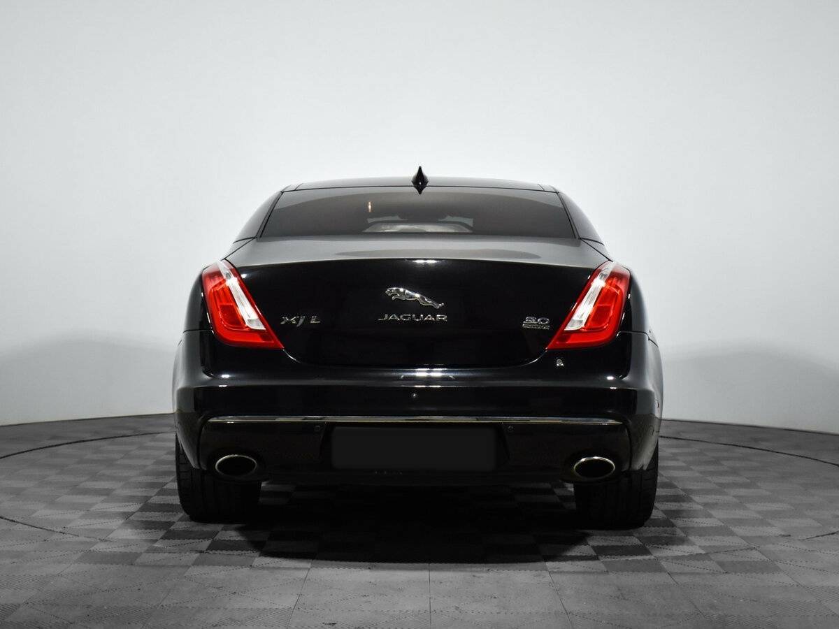 Jaguar XJ 2016 года с пробегом. Фото: #5