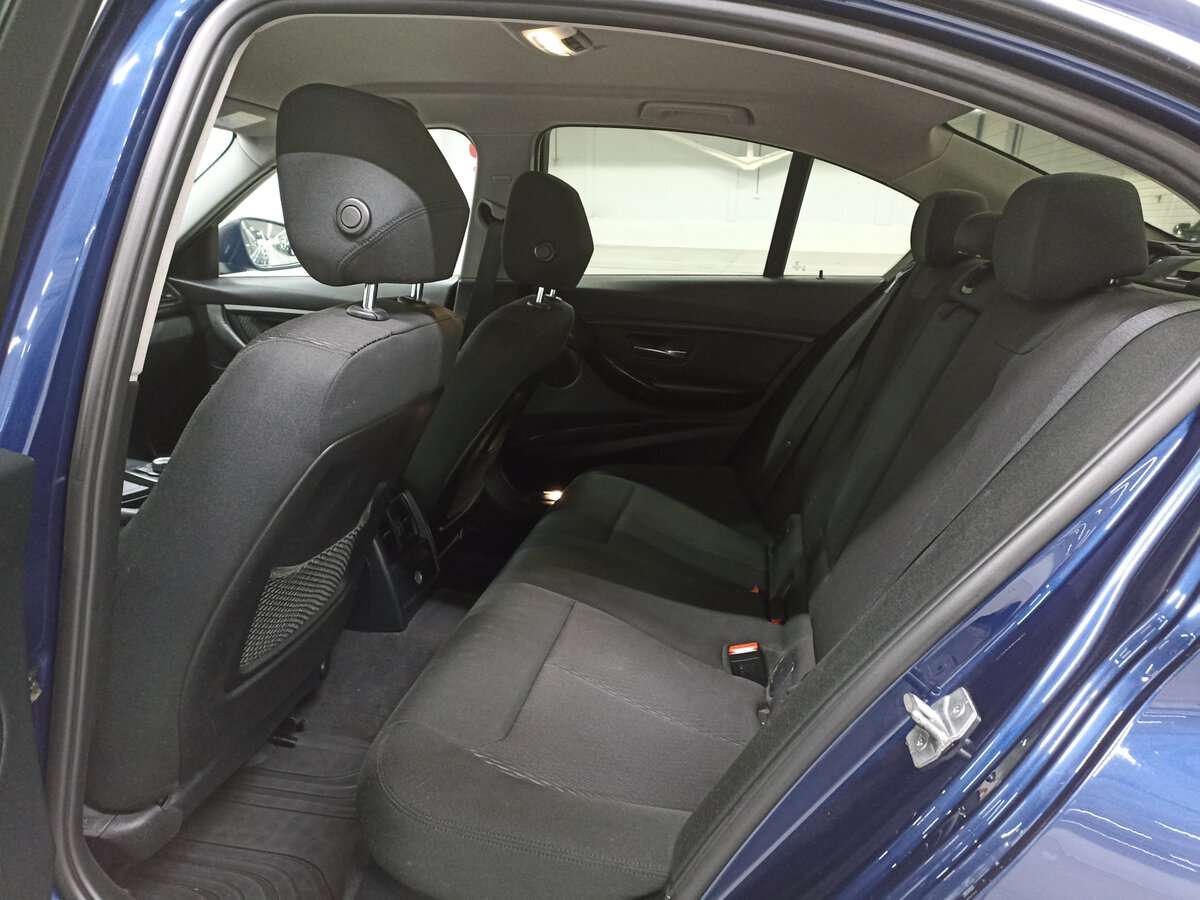 BMW 3 серии 2016 года с пробегом. Фото: #11