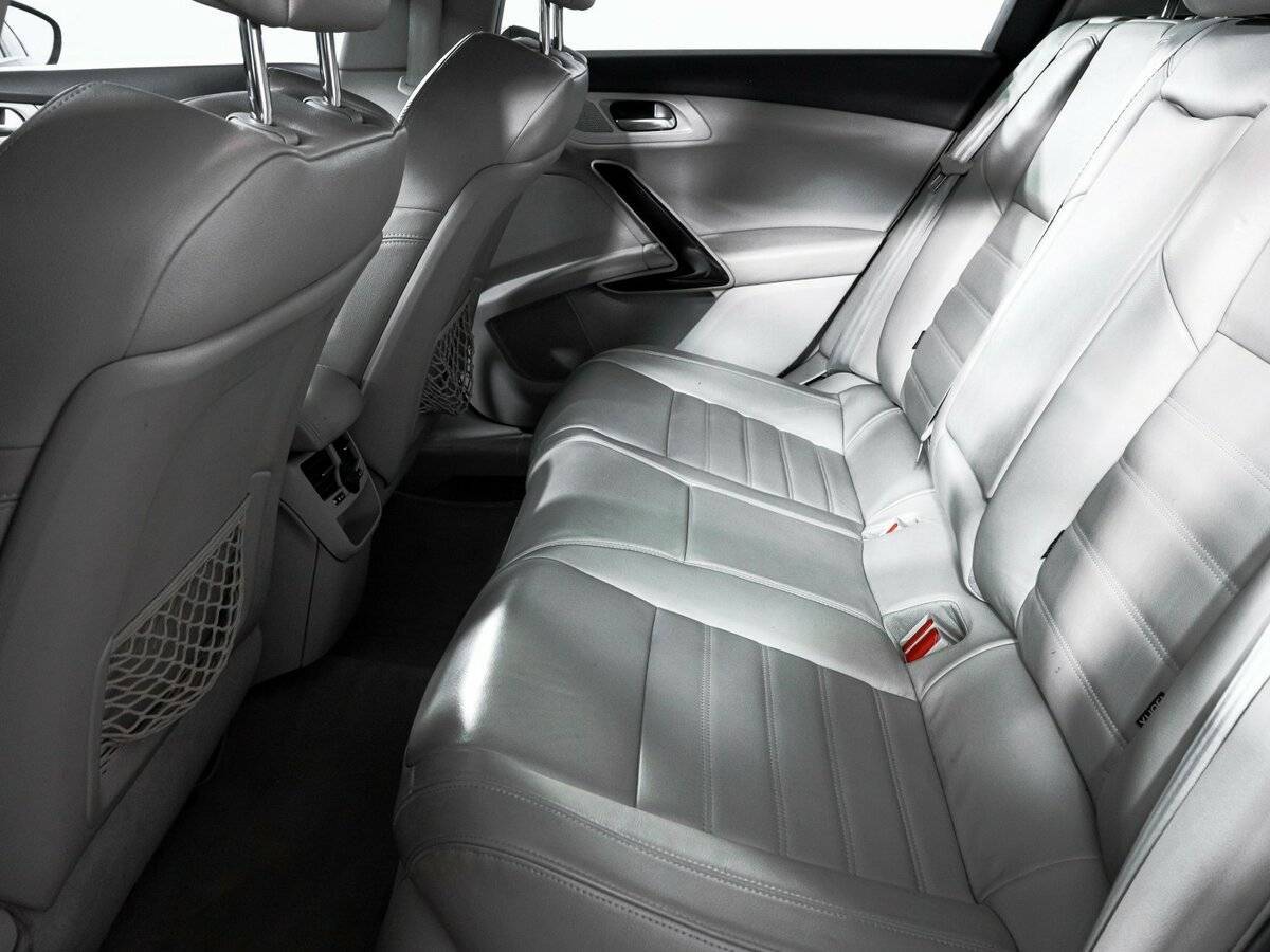 Peugeot 508 2012 года с пробегом. Фото: #9