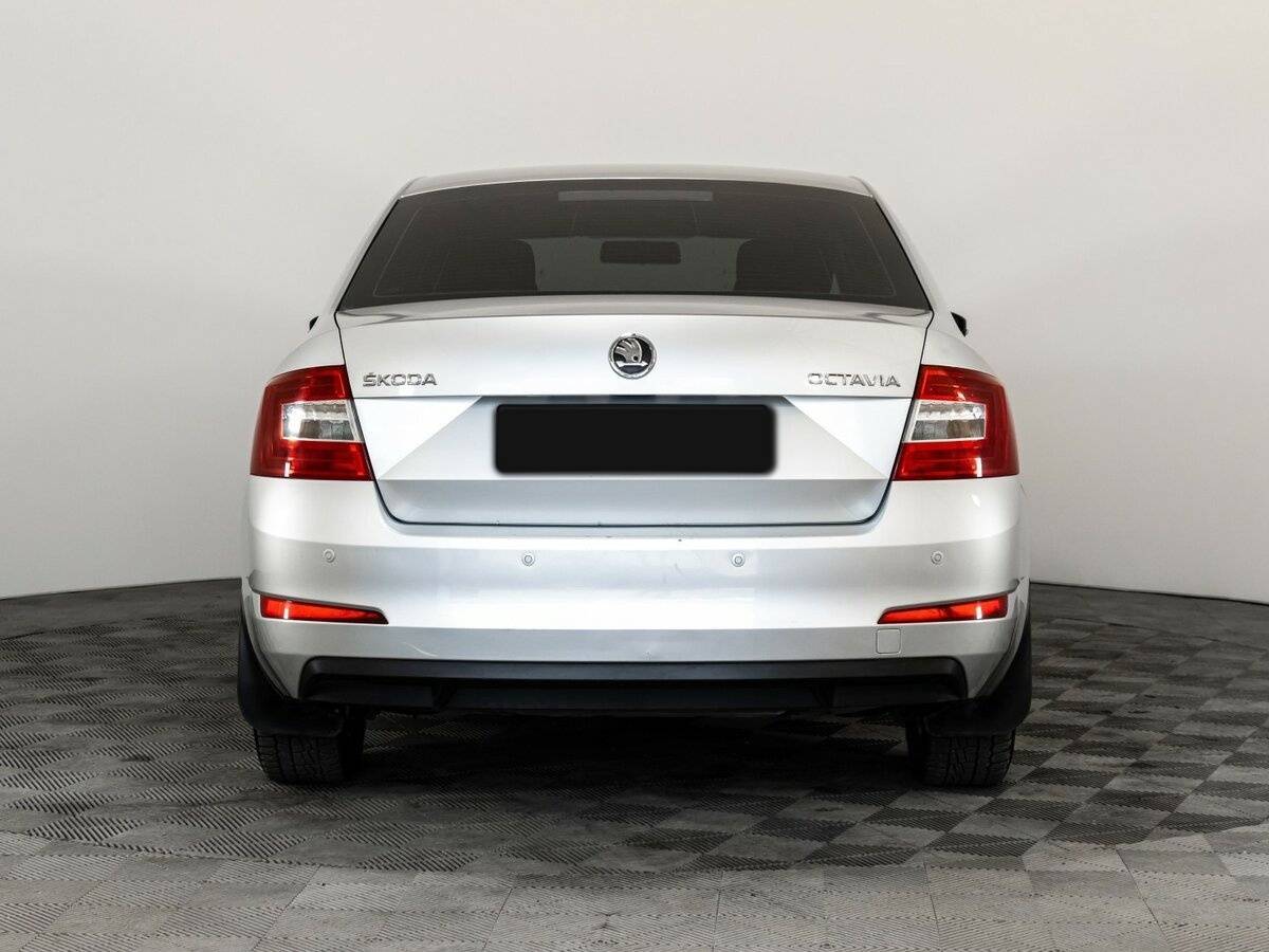 Б/У Шкода Октавия 2013 года. Фото: #5