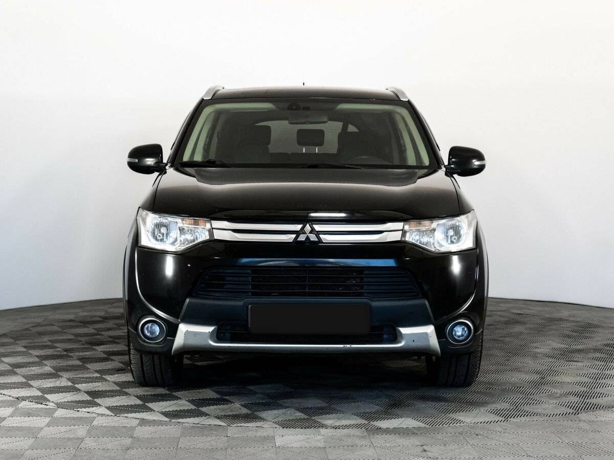 Mitsubishi Outlander 2014 года с пробегом. Фото: #1