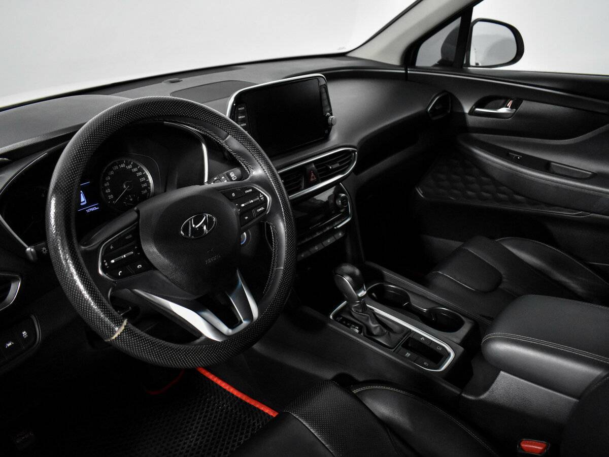 Hyundai Santa Fe 2018 года с пробегом. Фото: #8