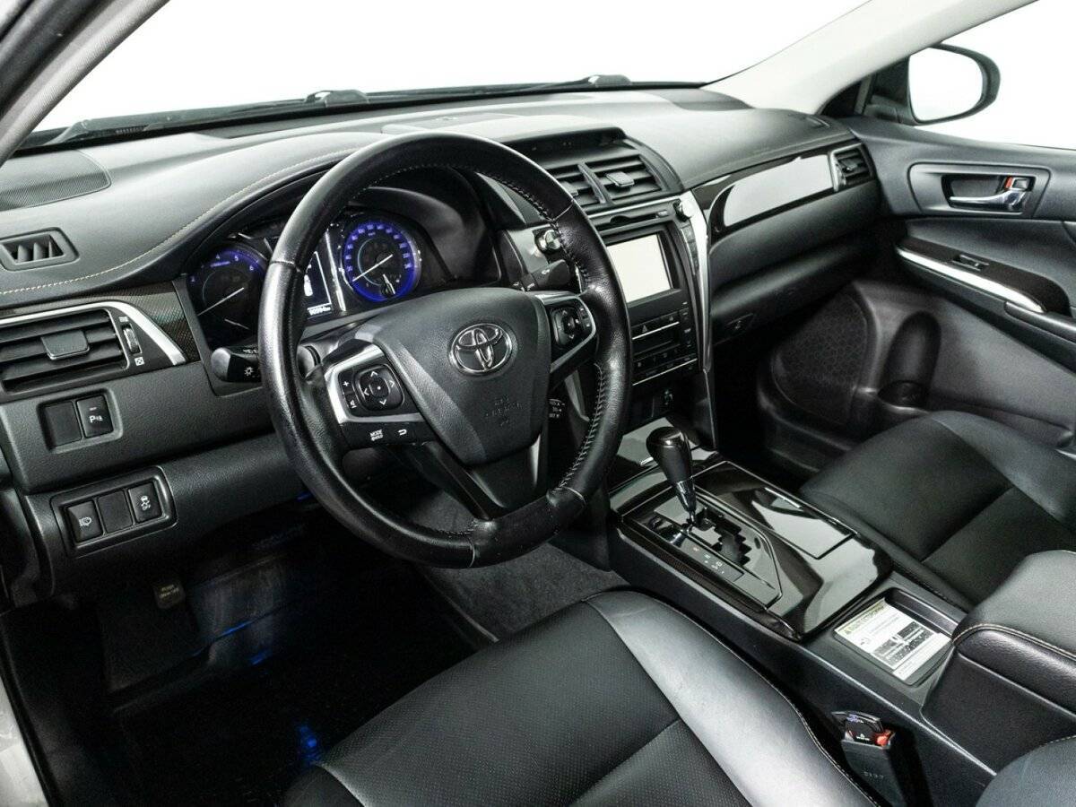 Toyota Camry 2015 года с пробегом. Фото: #10
