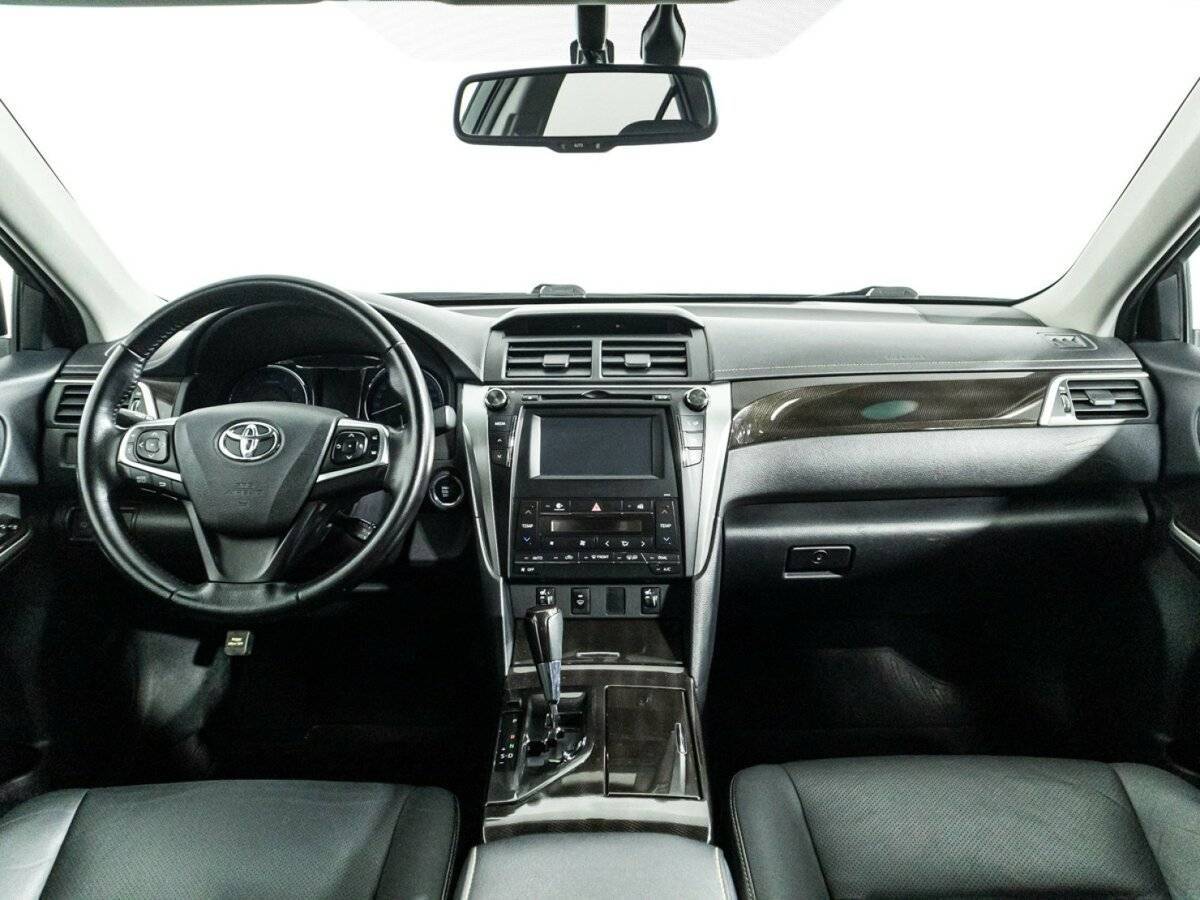 Toyota Camry 2015 года с пробегом. Фото: #12