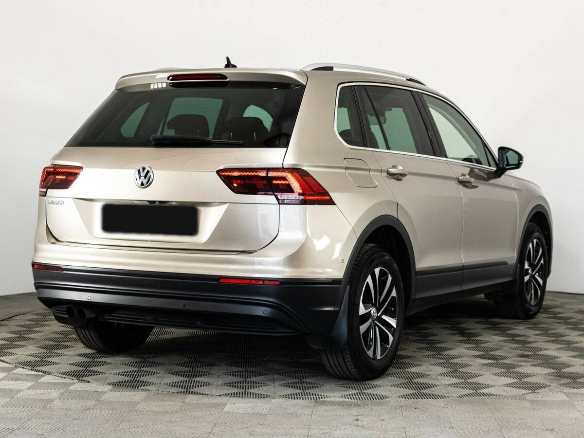 Volkswagen Tiguan 2019 года с пробегом. Фото: #4