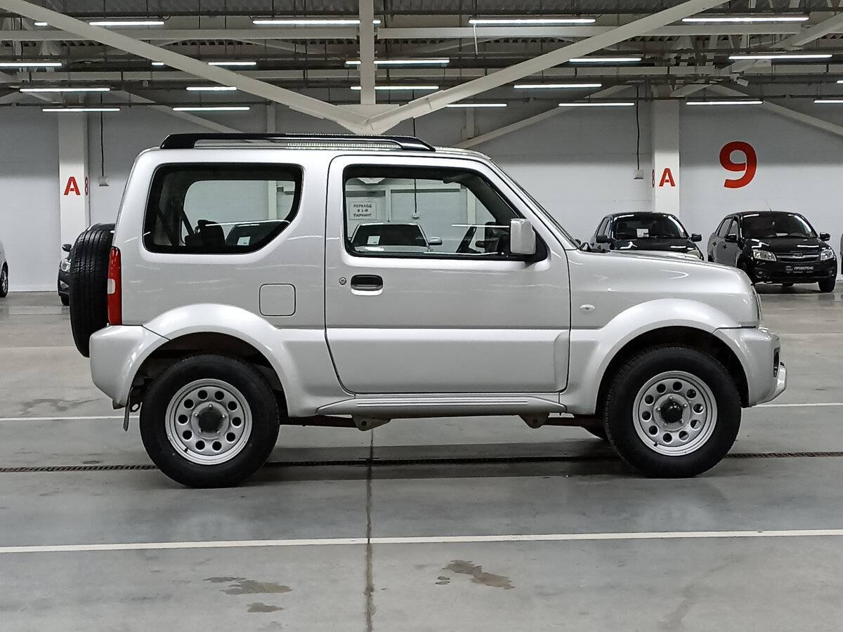 Suzuki Jimny 2013 года с пробегом. Фото: #3