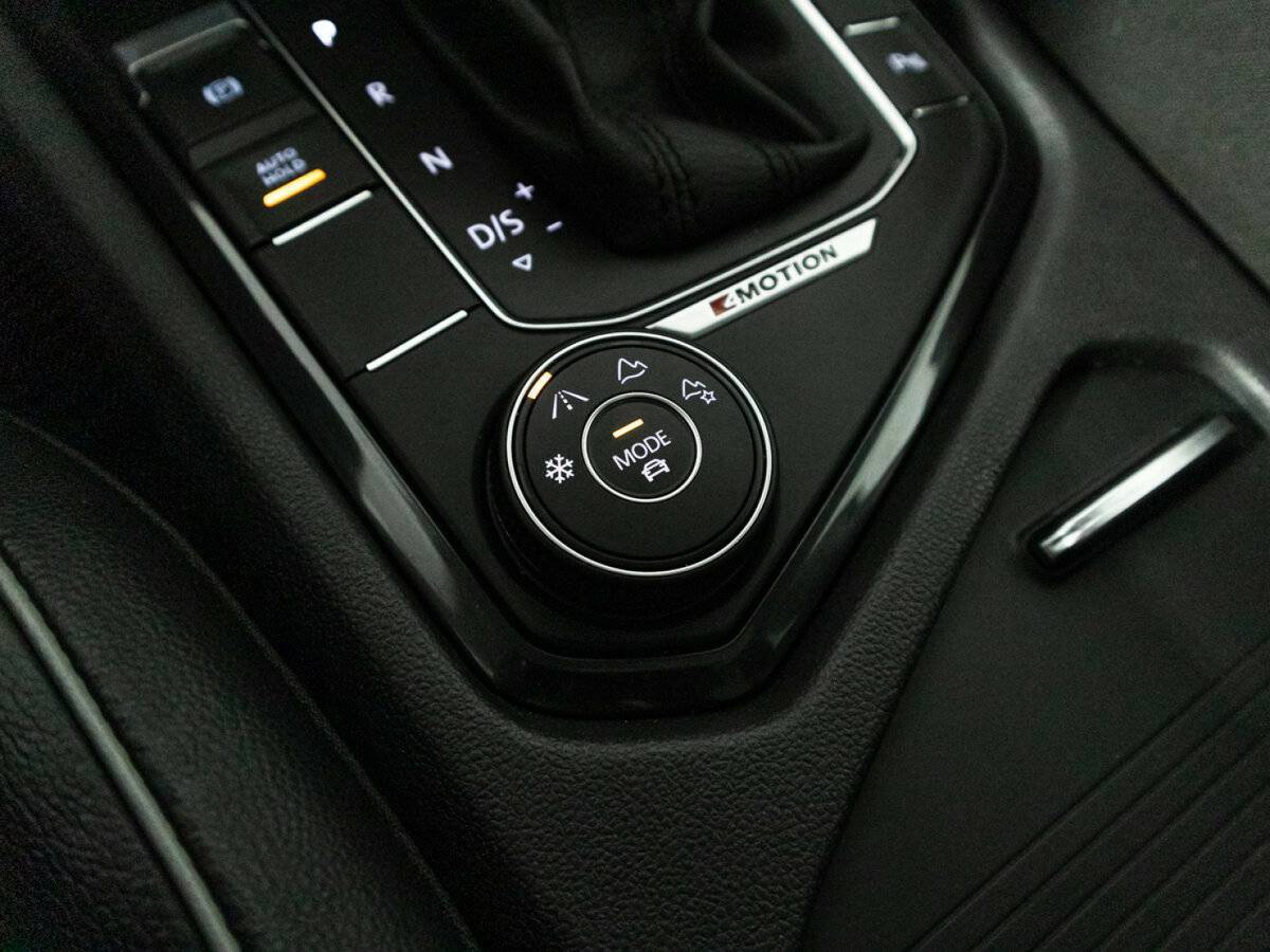 Volkswagen Tiguan 2019 года с пробегом. Фото: #20