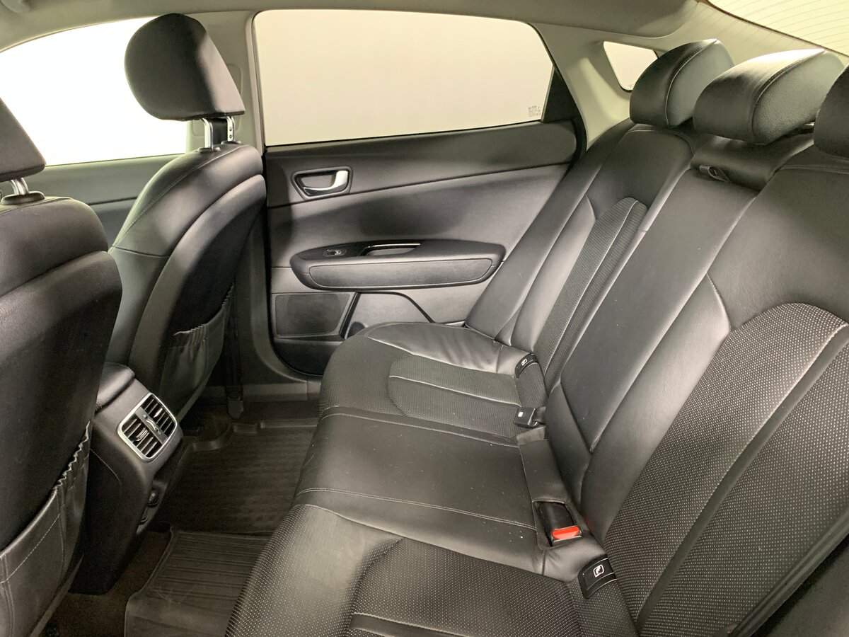 Б/У Киа Оптима 2018 года. Фото: #17