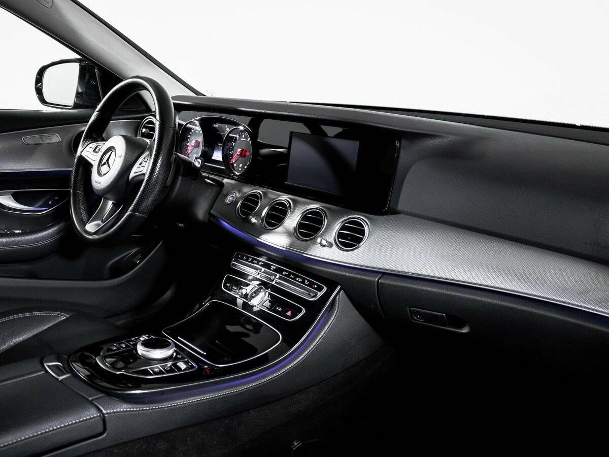 Mercedes-Benz E-Класс 2016 года с пробегом. Фото: #8