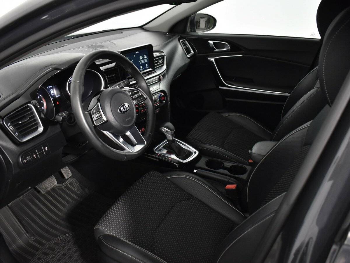 Б/У Киа Сид 2019 года. Фото: #8