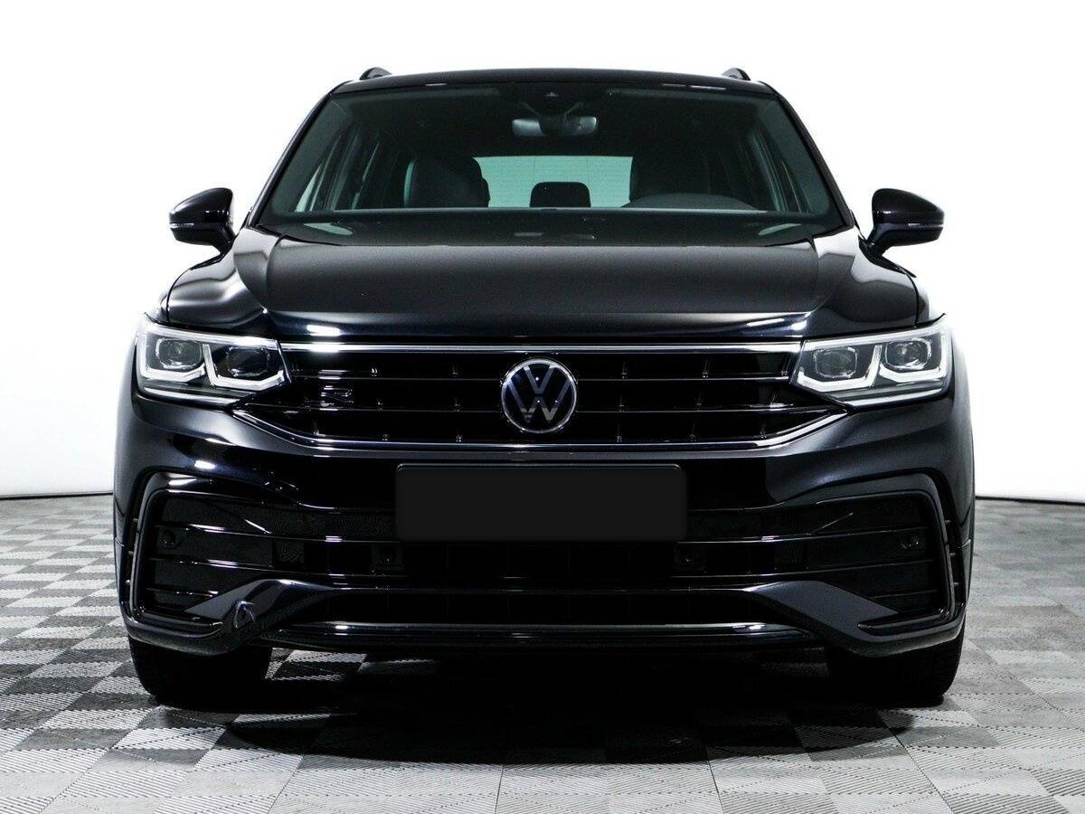 Volkswagen Tiguan 2021 года с пробегом. Фото: #1