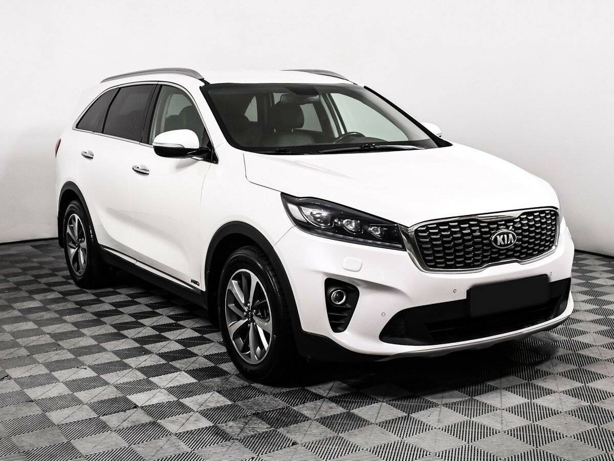 Kia Sorento 2018 года с пробегом. Фото: #2