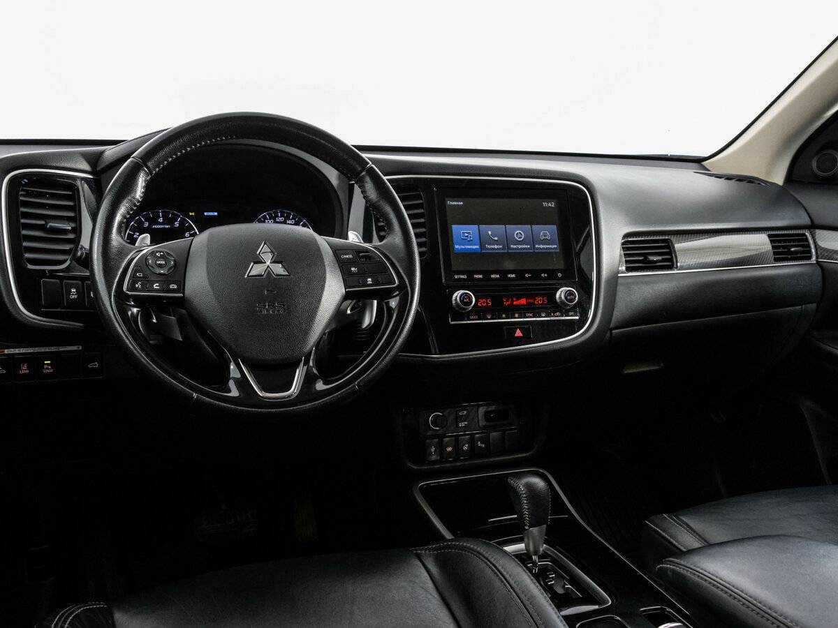 Mitsubishi Outlander 2020 года с пробегом. Фото: #10