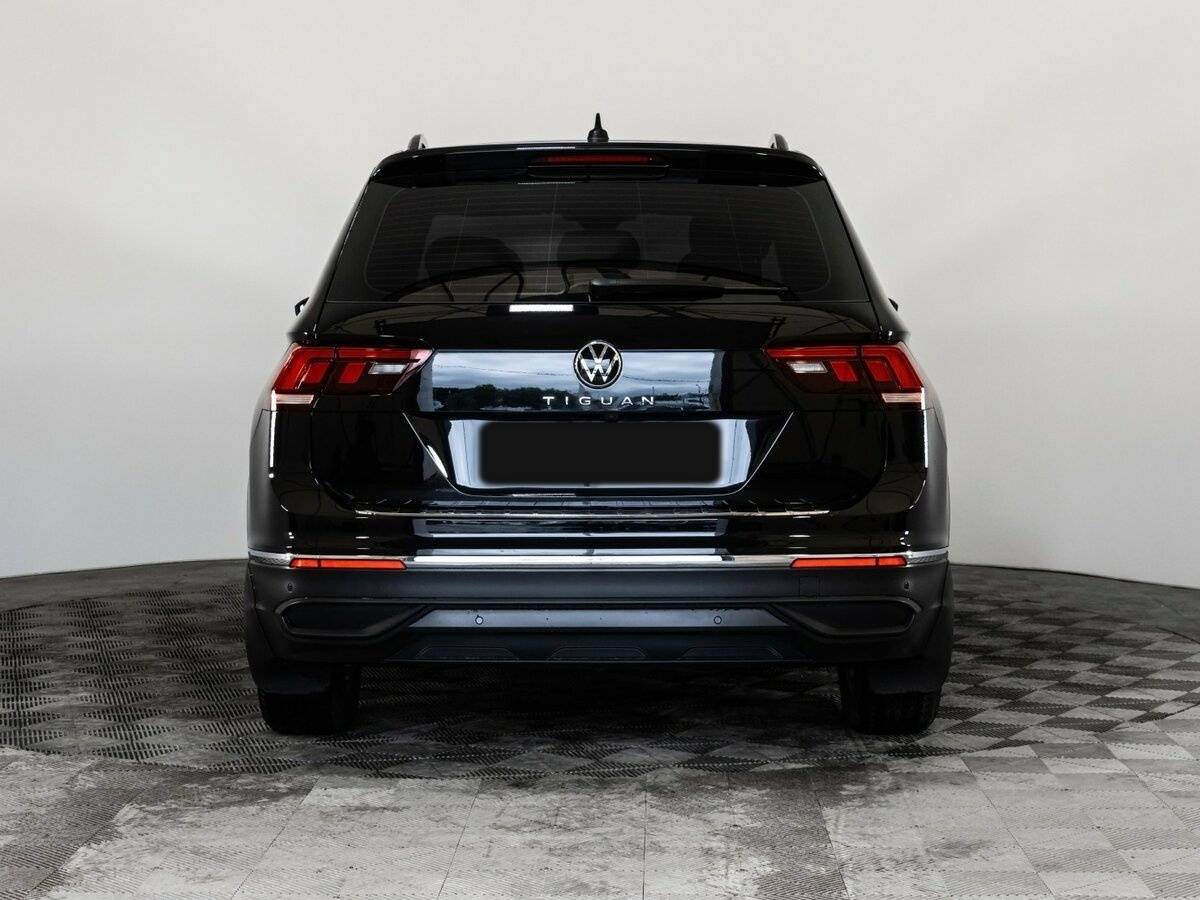 Volkswagen Tiguan 2021 года с пробегом. Фото: #4
