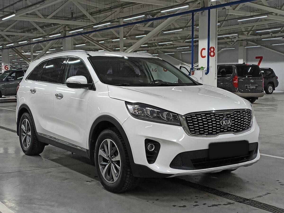 Kia Sorento 2018 года с пробегом. Фото: #2