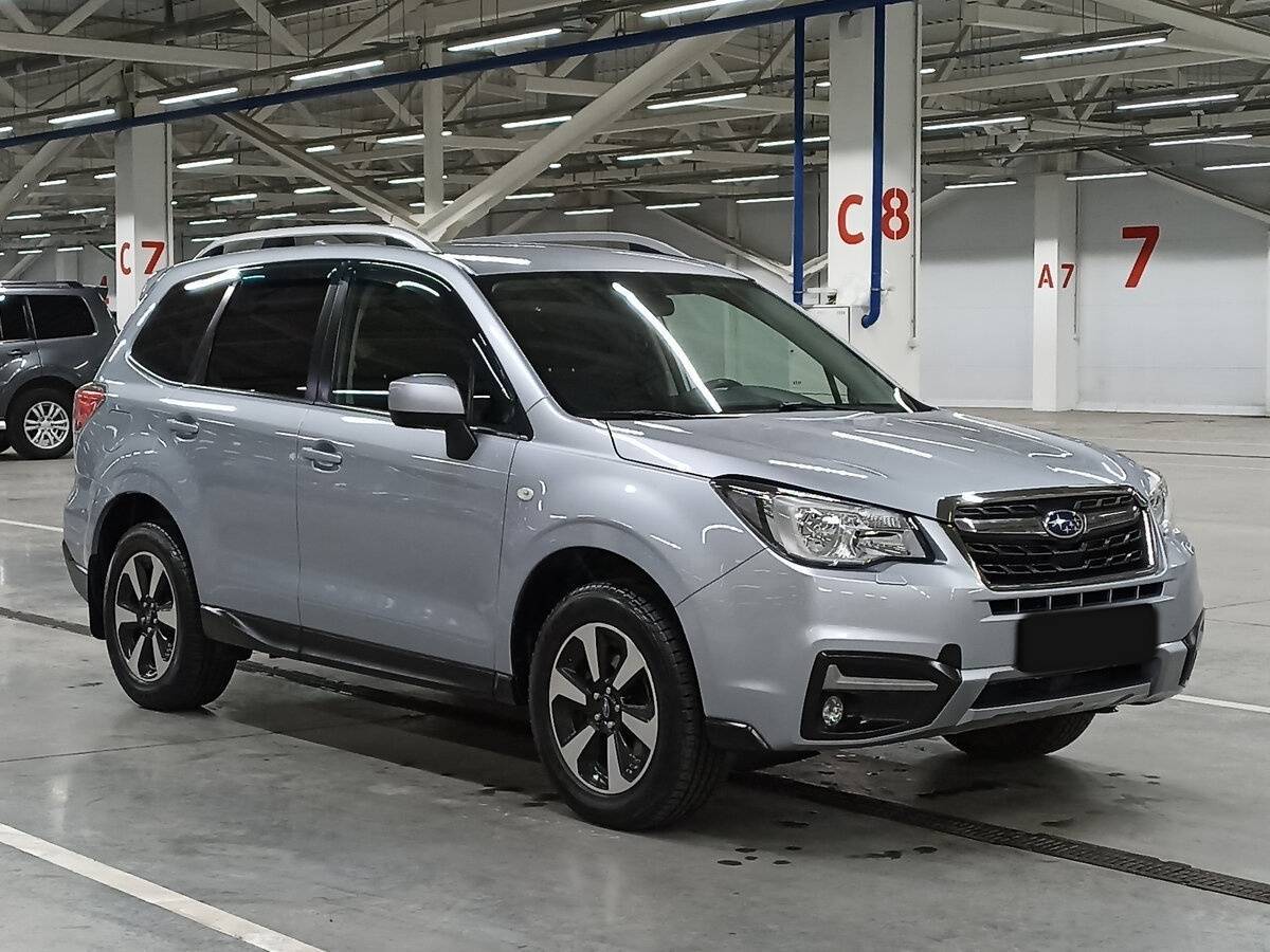 Subaru Forester 2017 года с пробегом. Фото: #2