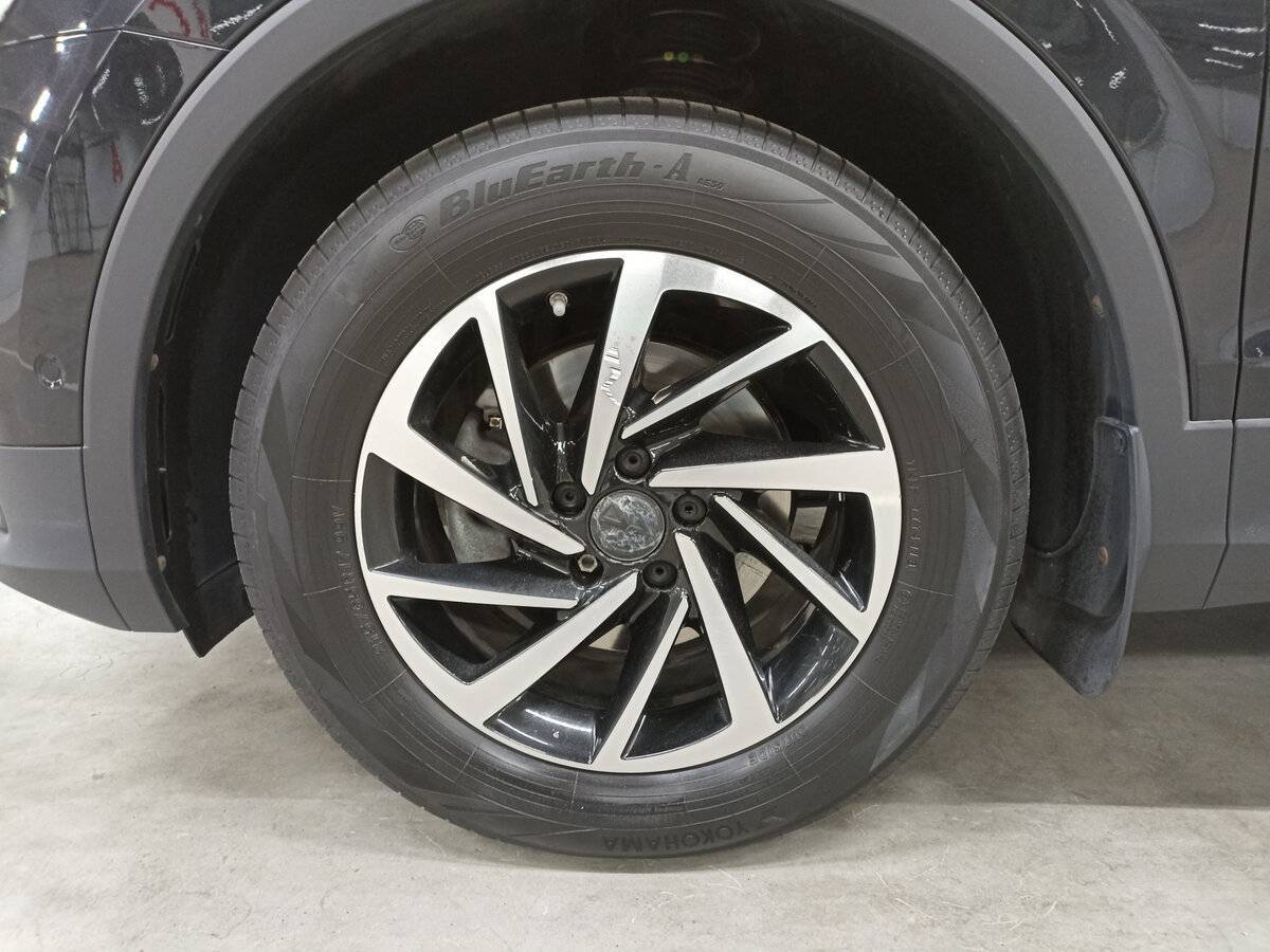 Volkswagen Tiguan 2018 года с пробегом. Фото: #17