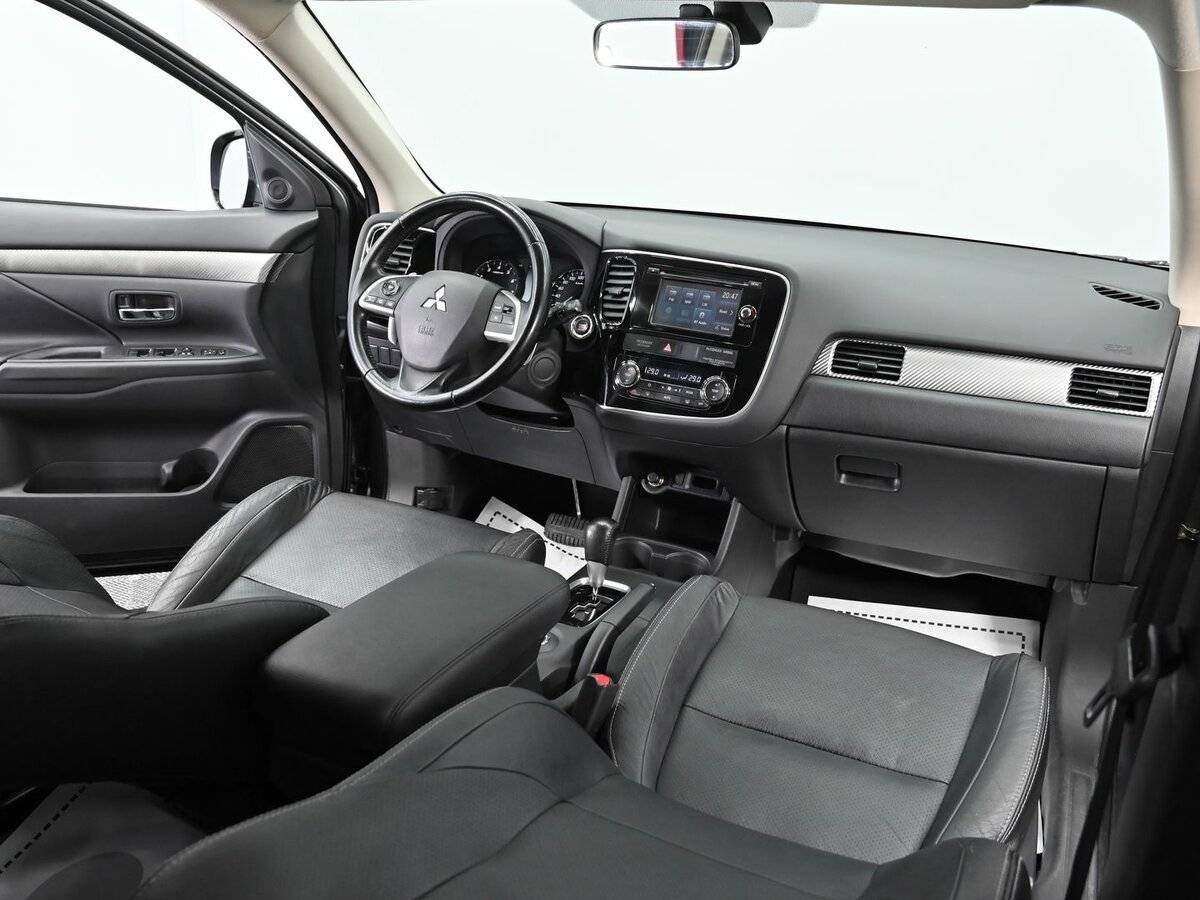 Mitsubishi Outlander 2014 года с пробегом. Фото: #12