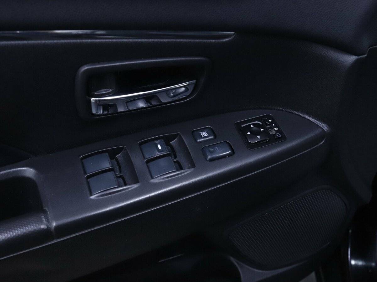 Mitsubishi ASX 2013 года с пробегом. Фото: #7