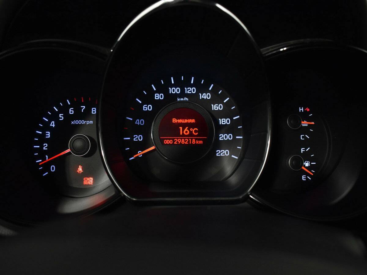 Б/У Киа Рио 2013 года. Фото: #12