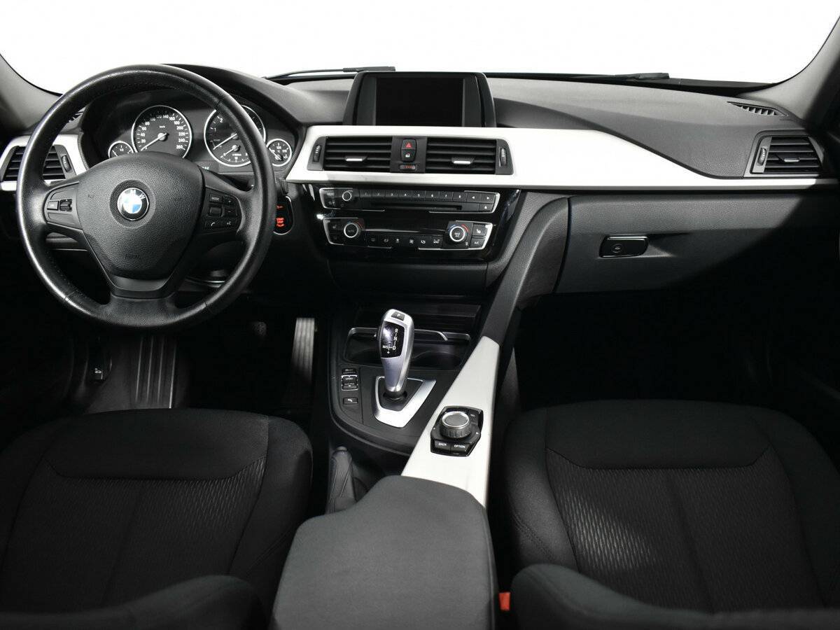 BMW 3 серии 2015 года с пробегом. Фото: #10