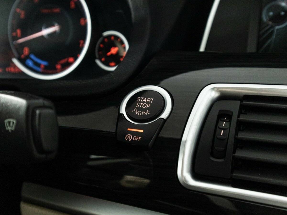 BMW 5 серии 2014 года с пробегом. Фото: #23