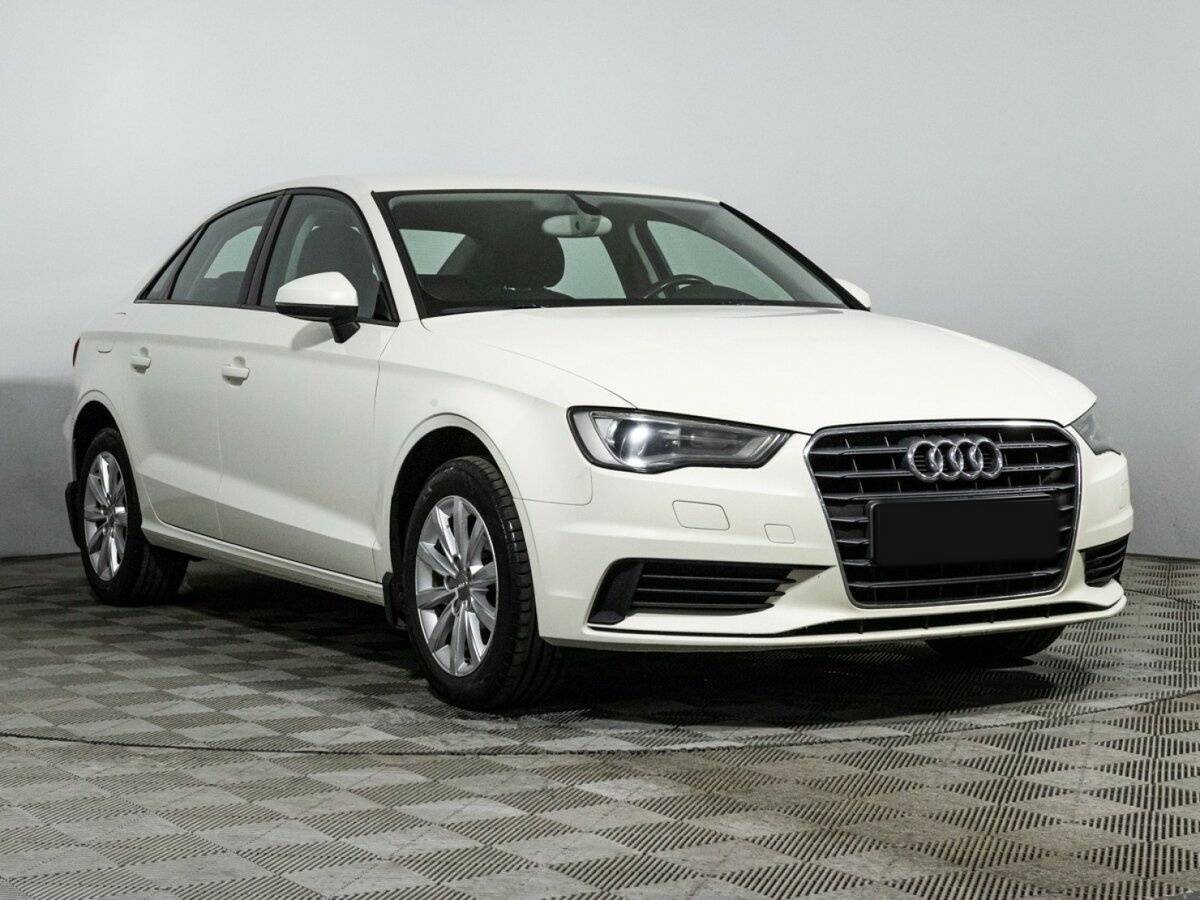 Audi A3 2015 года с пробегом. Фото: #2