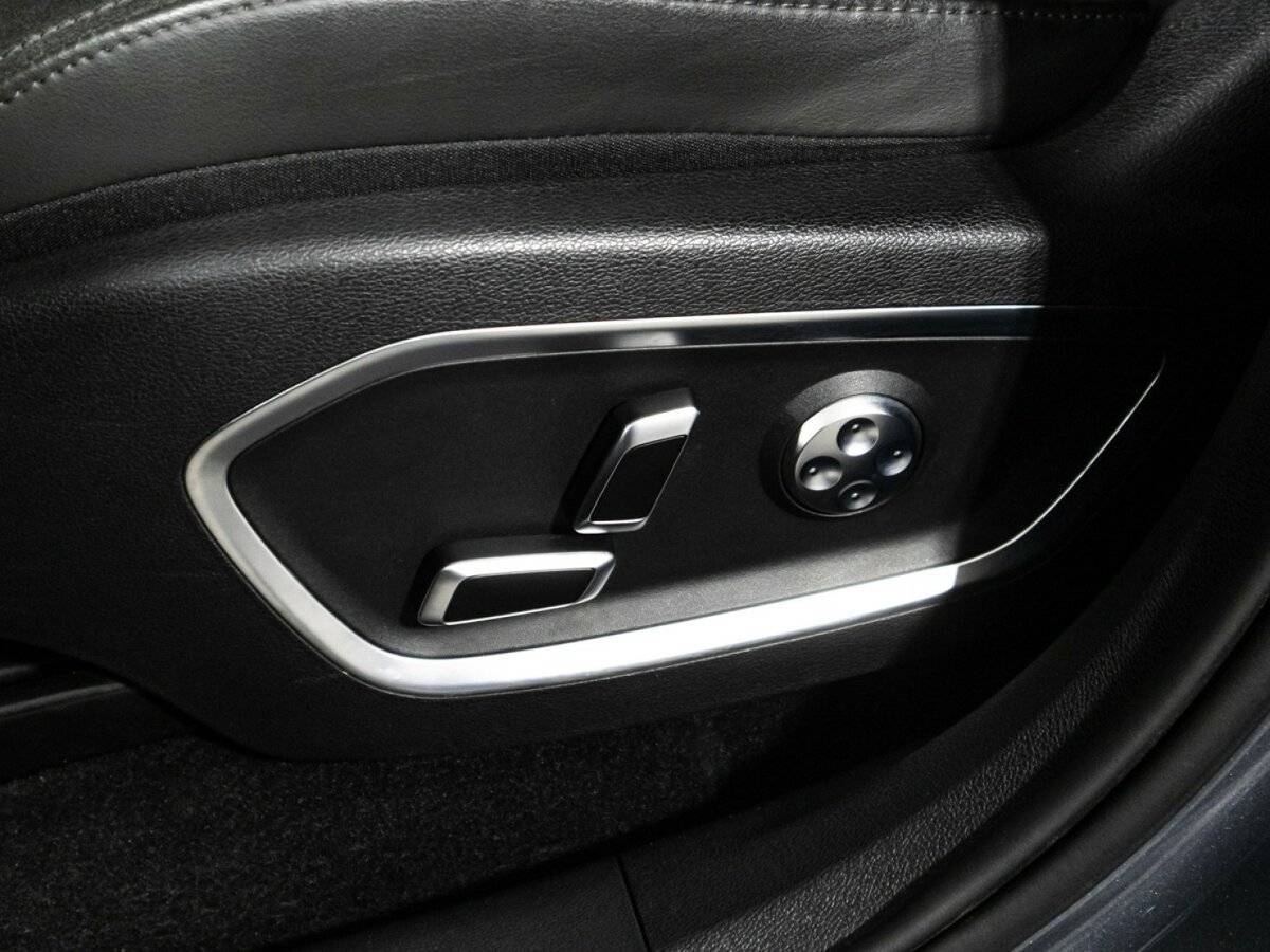 Geely Tugella 2023 года с пробегом. Фото: #17