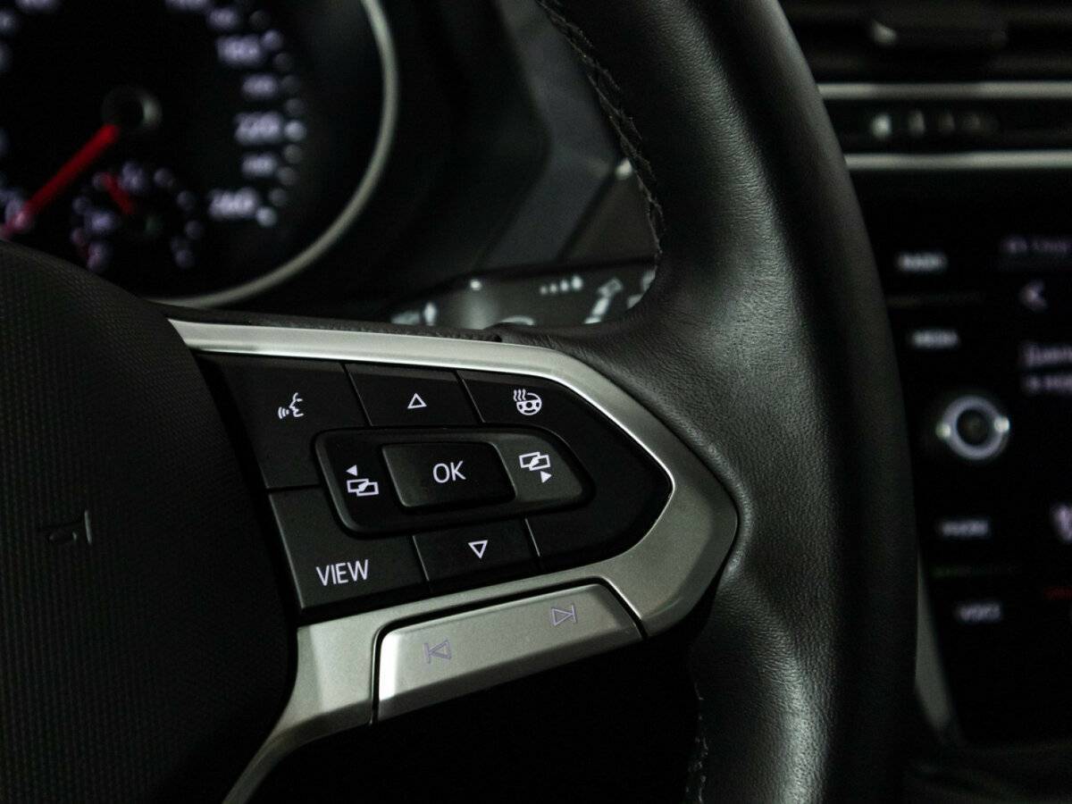 Volkswagen Tiguan 2022 года с пробегом. Фото: #22