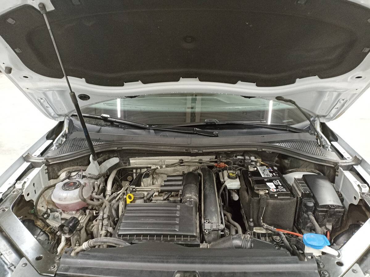 Volkswagen Tiguan 2019 года с пробегом. Фото: #8