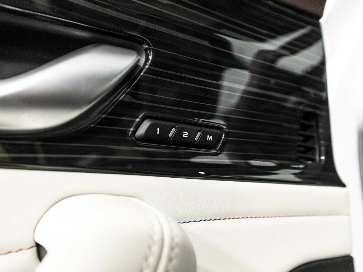 Geely Monjaro 2023 года с пробегом. Фото: #18