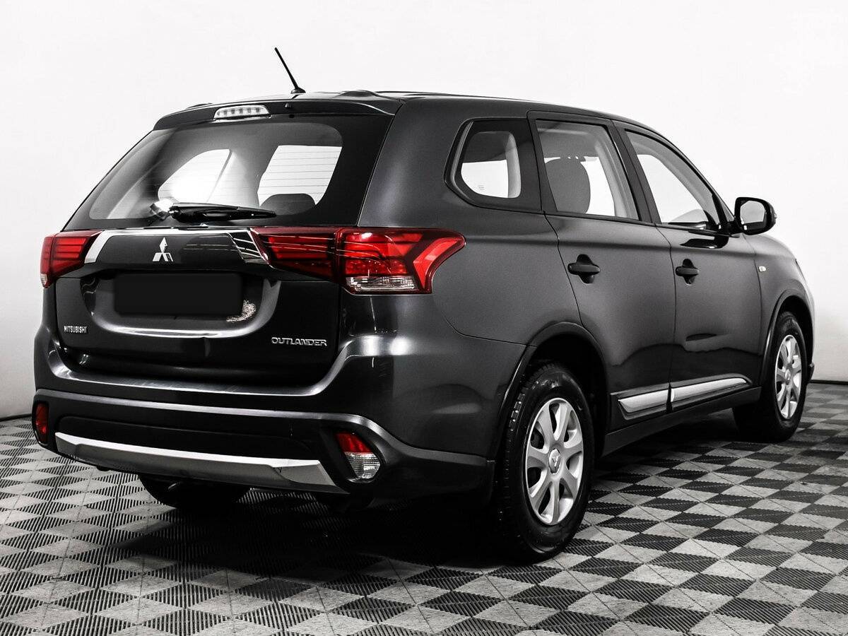 Mitsubishi Outlander 2015 года с пробегом. Фото: #4