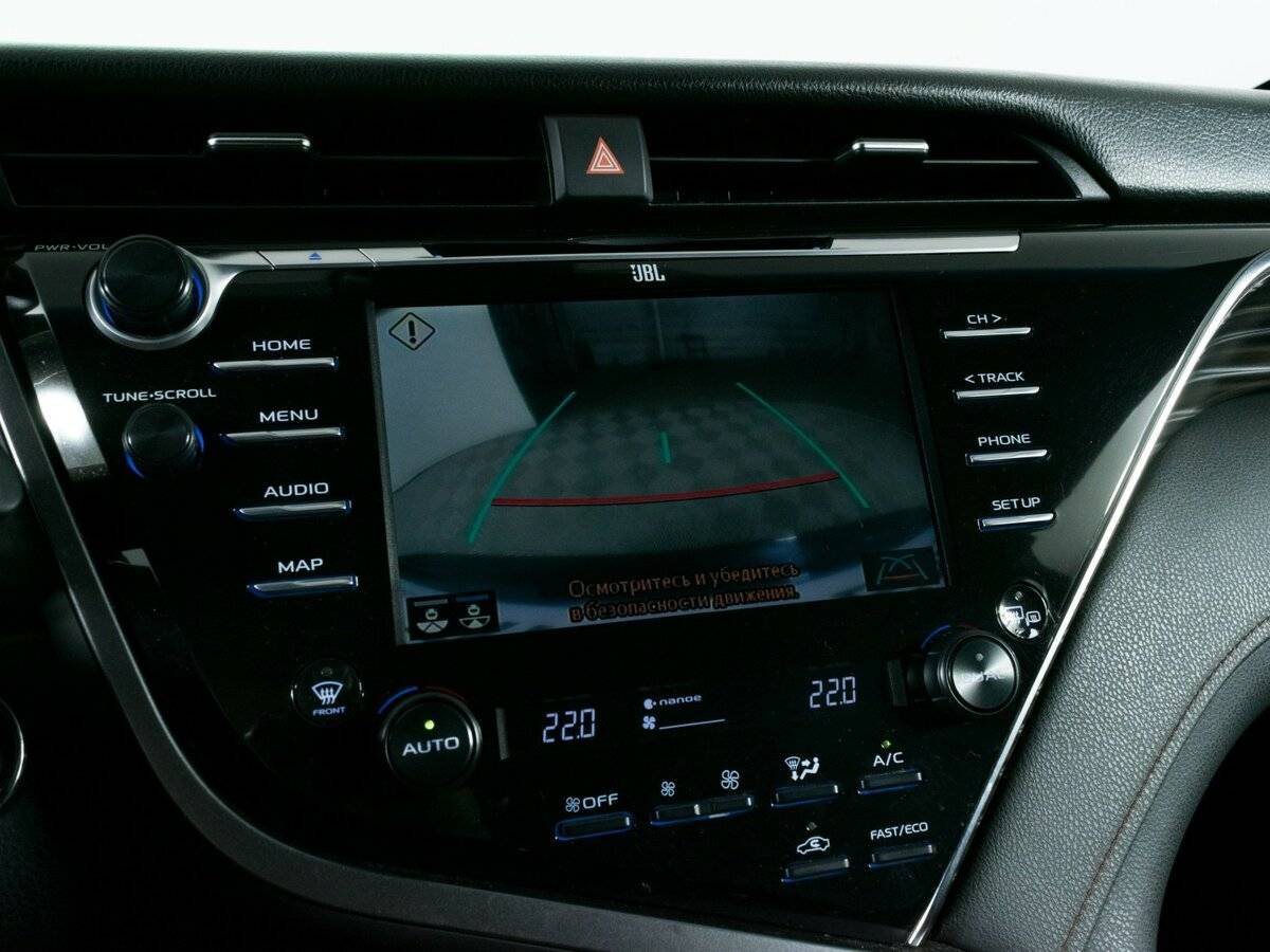 Toyota Camry 2020 года с пробегом. Фото: #16