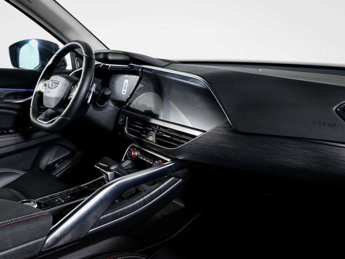 Geely Tugella 2021 года с пробегом. Фото: #8