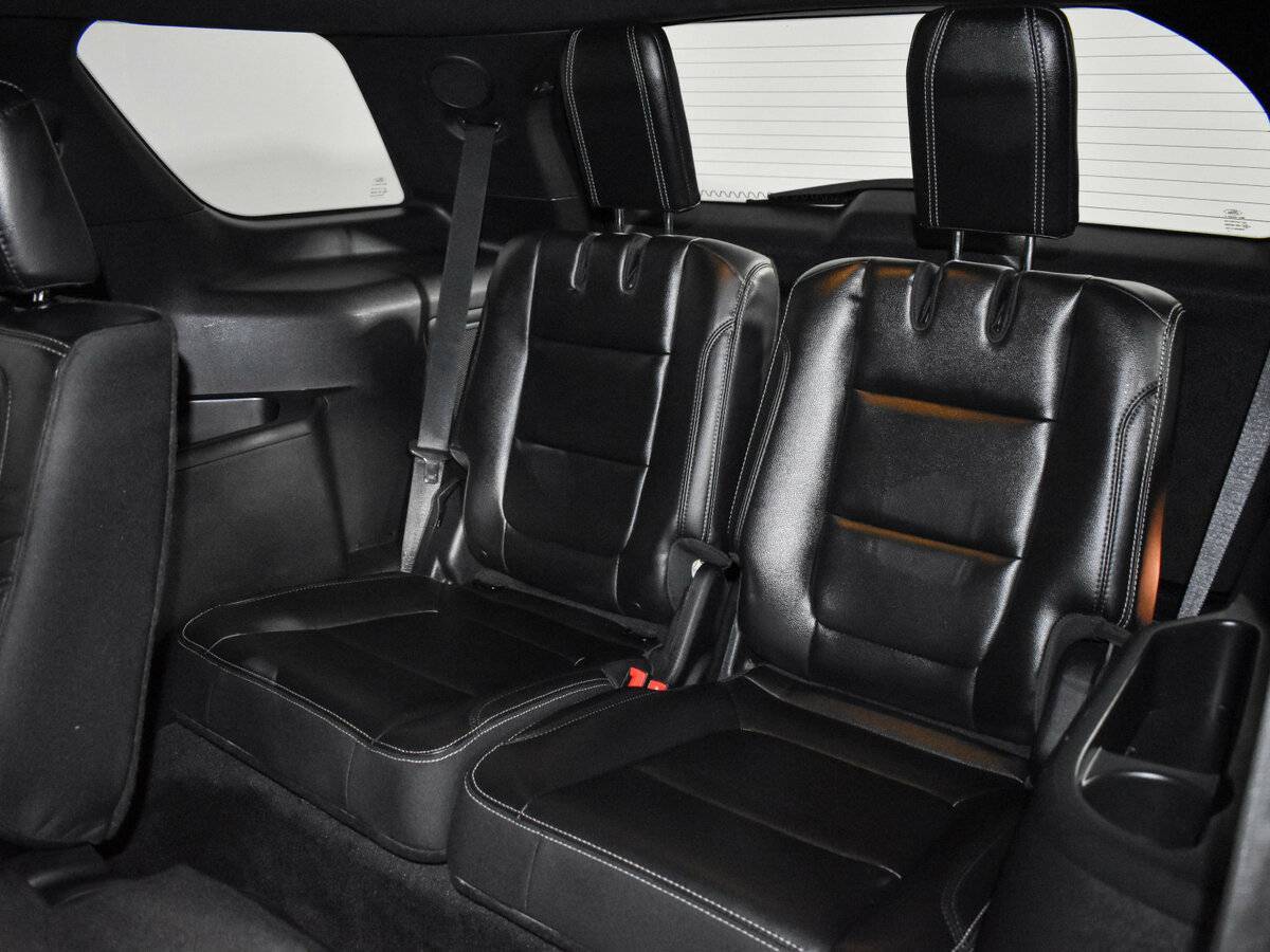 Ford Explorer 2016 года с пробегом. Фото: #10