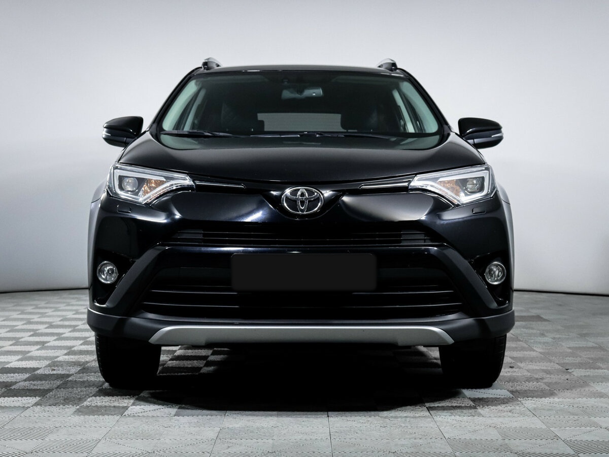 Toyota RAV4 2019 года с пробегом. Фото: #1