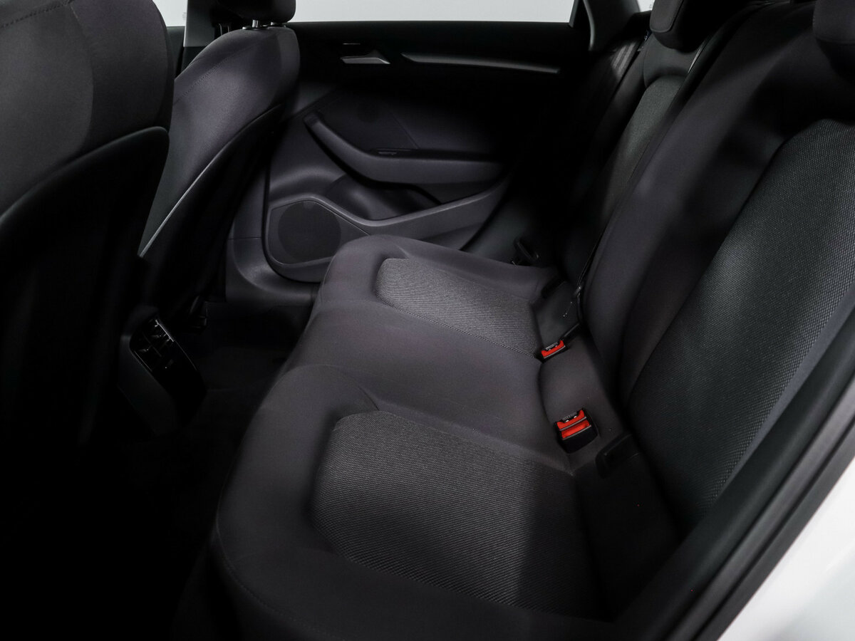 Audi A3 2018 года с пробегом. Фото: #7